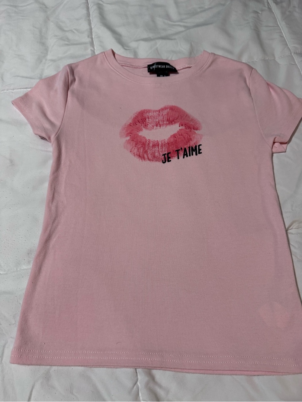 Streetwear Society Pink Tee with Red Lip Kiss Graphic
